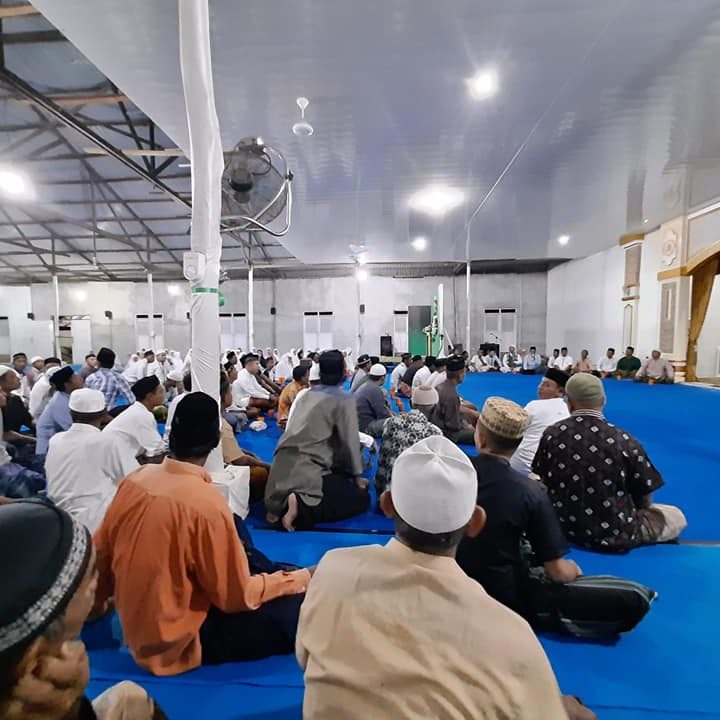 masuk tarekat 4 November 2021