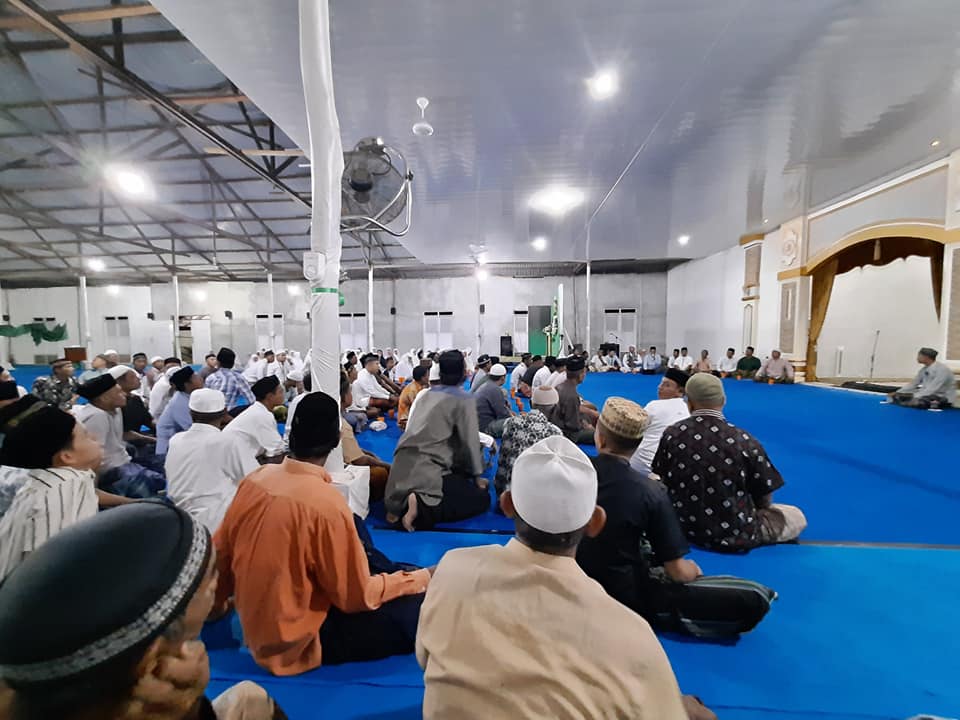 masuk tarekat 4 November 2021